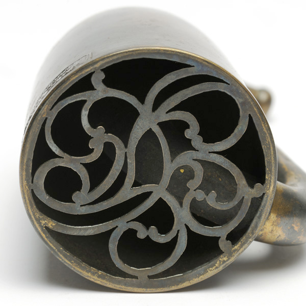 picture shows london dome ear trumpet @ EarTrumpets.co.uk